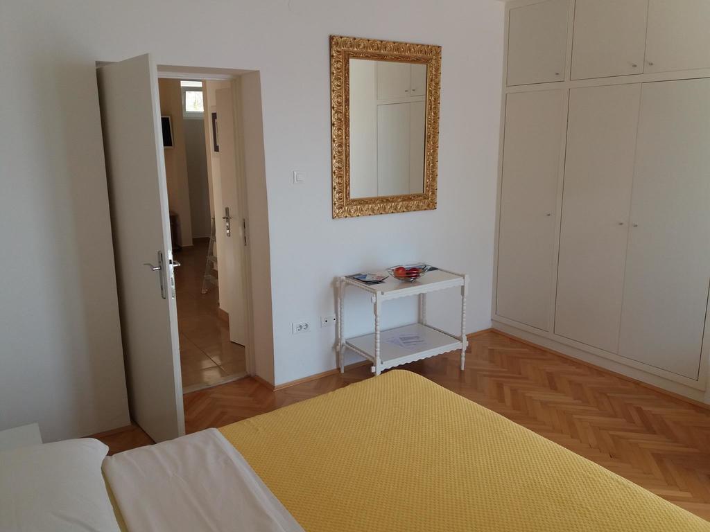 Apartments Jakovic Brela Exterior foto